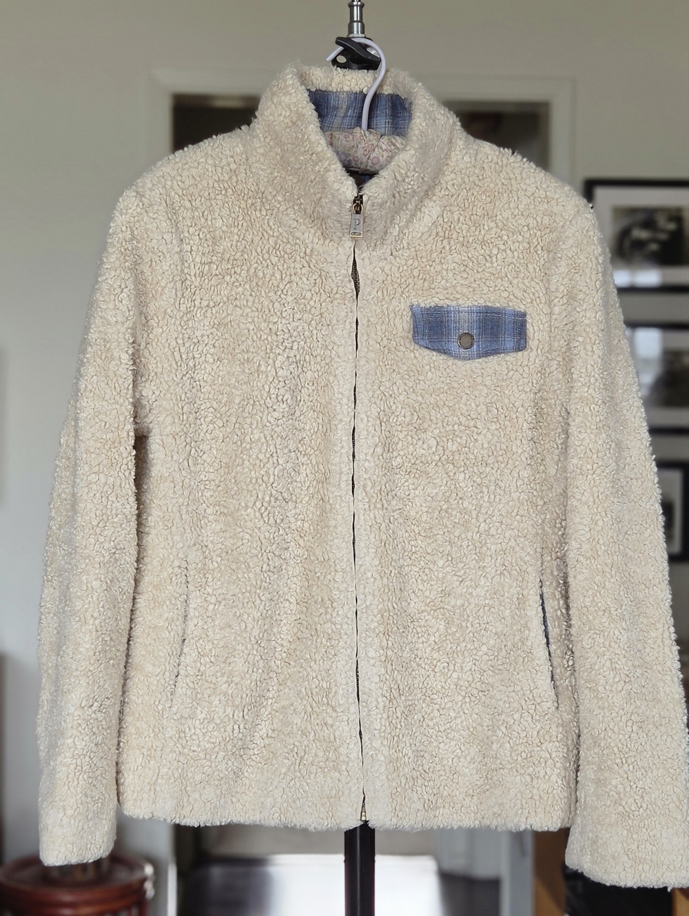 Pendleton Women's Cozy Cream Sherpa Zip Jacket with Blue Plaid Accent